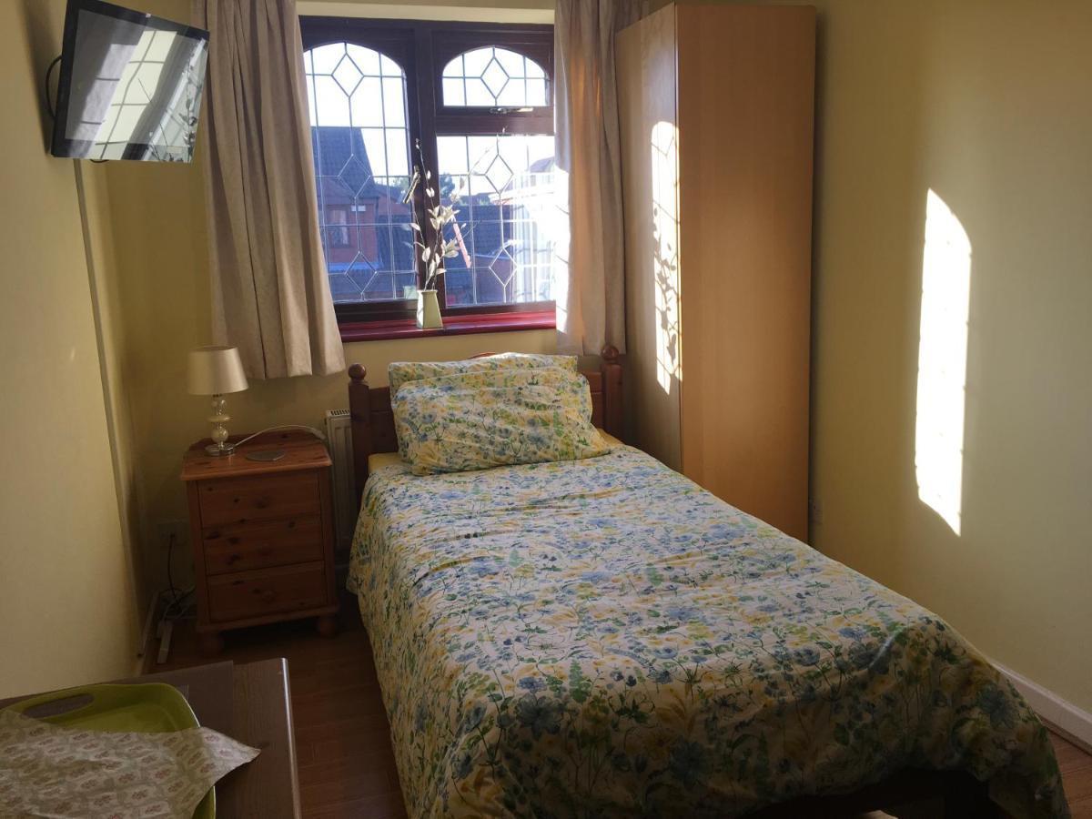 The Cedars House B&B Nuneaton Kültér fotó